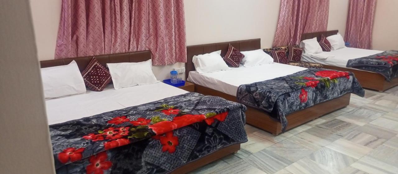 Aashirwad Residency Bed and Breakfast Ujjain Eksteriør billede