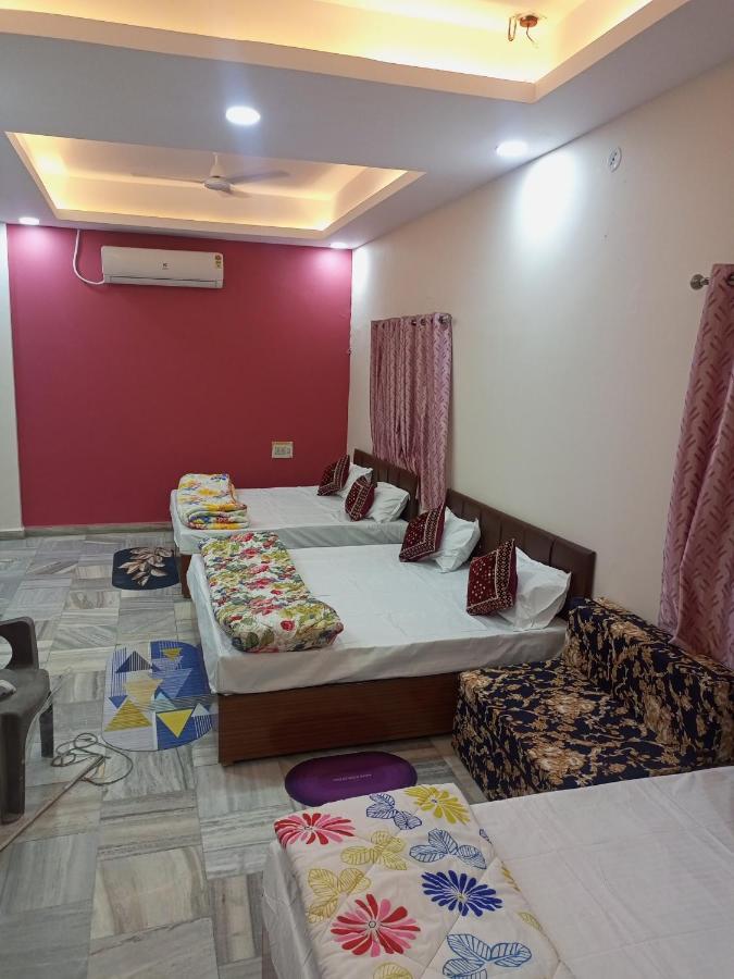 Aashirwad Residency Bed and Breakfast Ujjain Eksteriør billede