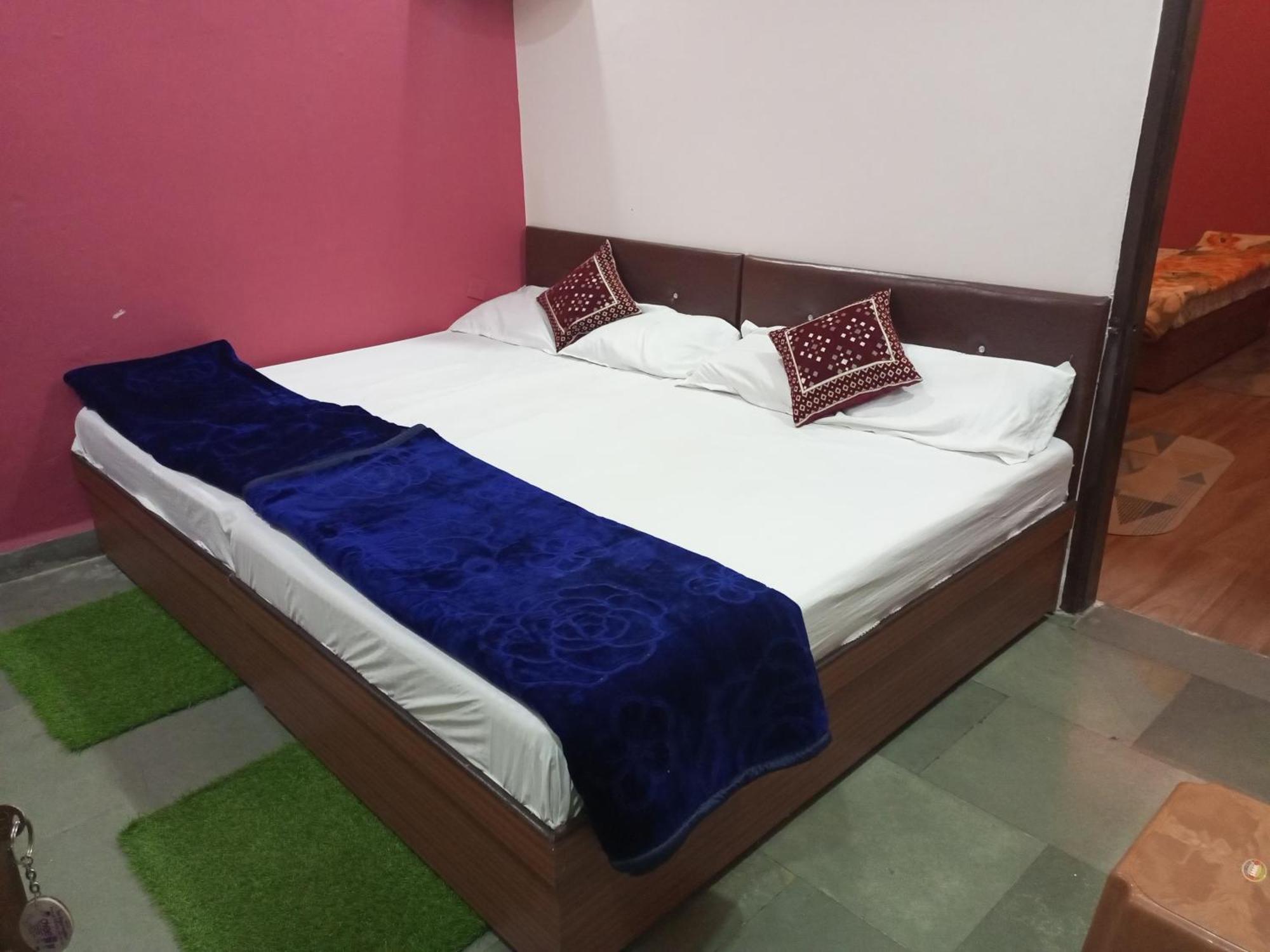 Aashirwad Residency Bed and Breakfast Ujjain Eksteriør billede