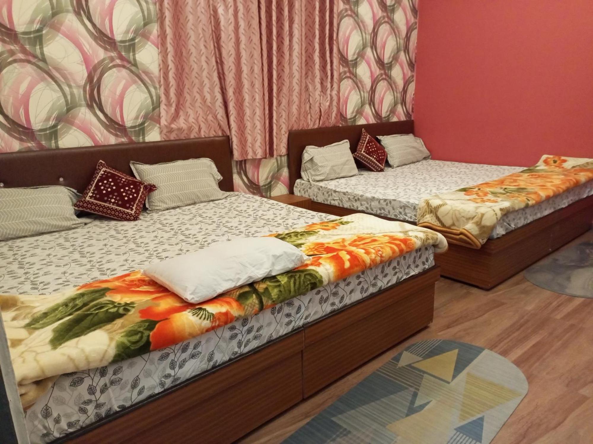 Aashirwad Residency Bed and Breakfast Ujjain Eksteriør billede